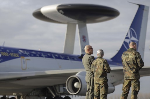 VIDEO&FOTO Prima aeronavă spion NATO a venit în România