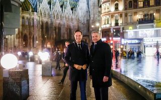 VIDEO&FOTO Întâlnire la Viena: Austriacul Nehammer și olandezul Rutte au pus la cale soarta Schengen. Mesaj către România 