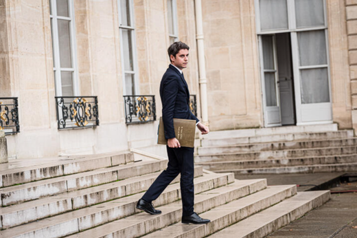 Gabriel Attal, numit de Emmanuel Macron șef al Guvernului, devine la 34 de ani cel mai tânăr premier al Republicii a V-a
