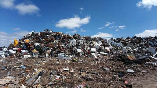 România, pe ultimul loc în UE la producția și reciclarea deșeurilor municipale