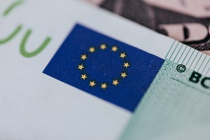 Cei 27 confirmă deschiderea la 25 iunie a negocierilor de aderare la UE ale Republicii Moldova și Ucraina 