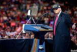 Taxele impuse de Trump ar putea scumpi alimentele și băuturile în SUA – de la carne de vită și porc la avocado și căpșuni. „Restaurantele ar trebui să-și reconfigureze meniurile, reducând poate fructele și legumele sau porțiile acestora”