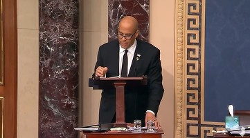 VIDEO Record în Senatul SUA - Un senator a vorbit 25 de ore 