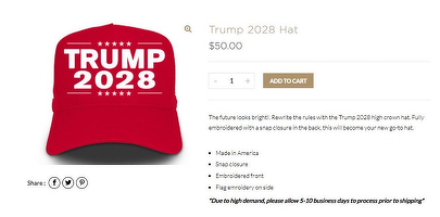 FOTO Donald Trump scoate la vânzare, cu 50 de dolari bucata, șepci cu inscripția ”Trump 2028”