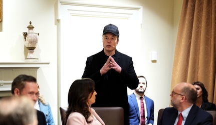 Elon Musk afirmă că nu consumă droguri, după ce New York Times a scris că miliardarul a consumat ketamină, ecstasy sau ciuperci halucinogene