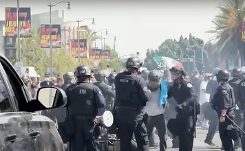 VIDEO Primarul din Los Angeles spune că orașul este „folosit pentru un experiment” privind ceea ce poate face guvernul federal