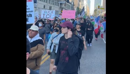 VIDEO Protestele se extind în SUA, în ciuda avertismentelor lui Trump