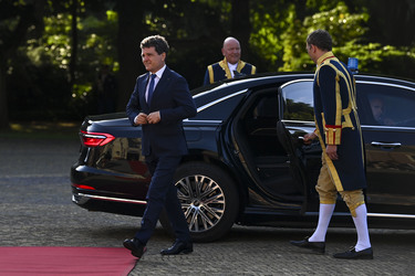 VIDEO Nicușor Dan, în spatele lui Trump la summit-ul NATO