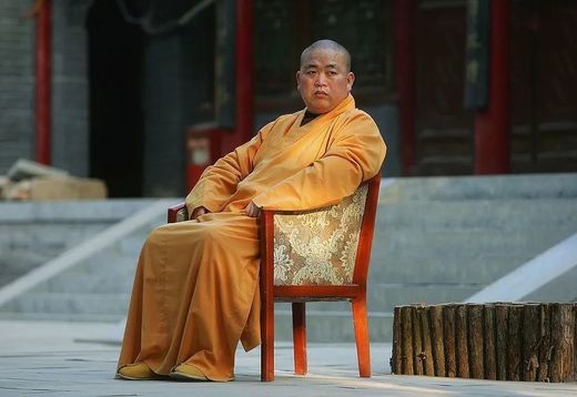Deturnare de fonduri la Templul Shaolin