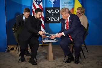POLITICO: Trump le-a spus liderilor europeni că SUA ar putea oferi garanții de securitate Ucrainei, dar care să nu fie parte dintr-un efort comun al unor țări NATO