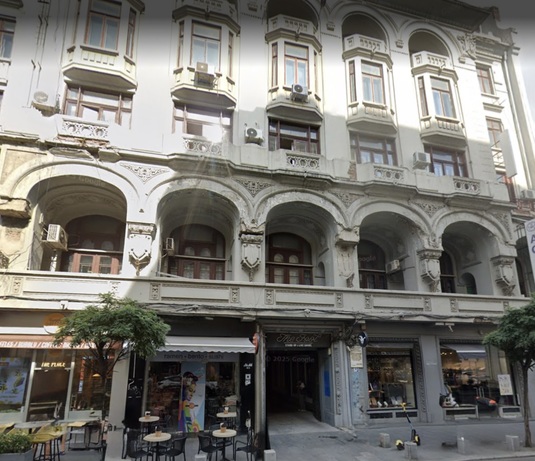 Șefii instituțiilor se opun tăierilor propuse de Bolojan. Ministerul Culturii ar urma să preia Oficiul pentru Drepturi de Autor, estimând economii de peste 1 milion lei, dar angajații protestează. RA-APPS pierde o chirie