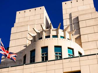 Spioni recrutați de MI6 pe dark web