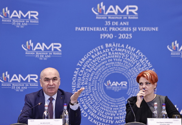 Bolojan, vești proaste pentru primari: Anul viitor fără noi proiecte - nici pe transporturi, nici pe CNI, nici pe Anghel Saligny. Cine vrea bani, să aducă 20%. Transferurile de la buget, din taxe sau TVA, vor fi reduse drastic