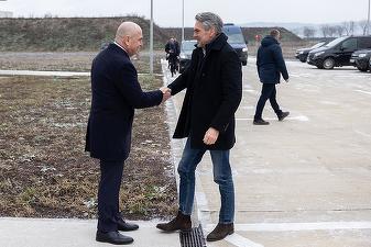 Bolojan a inspectat cu premierul olandez soldații din România FOTO&VIDEO