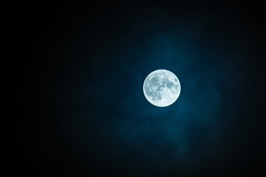 Cinci previziuni pentru 2026 - De la o întoarcere a astronauților în jurul Lunii, până la alegerile de la jumătate de mandat în SUA