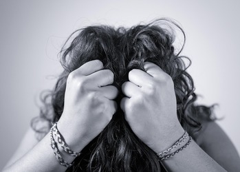 Burnout-ul printre angajați, este pregătit un nou tip de concediu plătit: 1 din 4 angajați români au fost anul trecut la limita burnout-ului