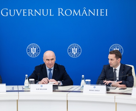 Șeful Cancelariei dă vina pe secretarul general al Guvernului că nu a putut face concedieri. Cancelaria lui Bolojan a funcționat cu o reducere de 2 milioane euro a cheltuielilor. Reacția SGG
