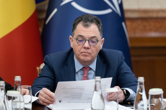 Șeful Cancelariei dă vina pe secretarul general al Guvernului că nu a putut face concedieri. Cancelaria lui Bolojan a funcționat cu o reducere de 2 milioane euro a cheltuielilor. Reacția SGG