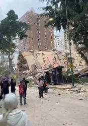 VIDEO Două cutremure de 7,2 și 7,5 zguduie Venezuela. Clădiri prăbușite în Caracas