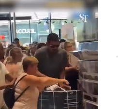 VIDEO Bătaie în magazin pe ventilatoare în plină caniculă, în Franța