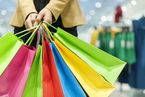 Tichetele cadou vor putea fi oferite tuturor angajaților fără impozit de anul viitor