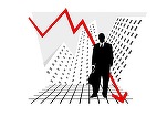 Record negativ : Încrederea analiștilor financiari CFA în economia României a scăzut, pentru a 4-a lună consecutiv, la cea mai mică valoare din iunie 2013. Sunt anticipate deprecierea leului și majorarea ratelor de dobândă