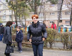 Ministrul Muncii susține că angajatorii mai pot acorda bonsuri, în loc de un salariu brut majorat, doar până la 31 martie. În realitate, bonusuri pot fi acordate oricând