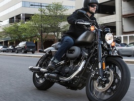 Europa se pregătește să impună tarife pentru bourbon, motocicletele Harley-Davidson și blugii Levi's, după taxele anunțate de Trump pentru importurile de oțel
