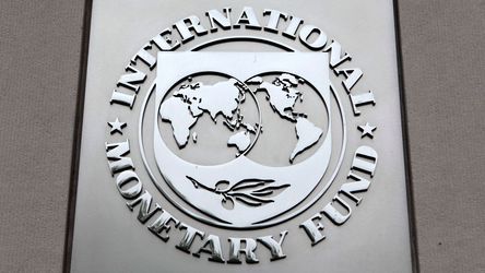 FMI estimează creștere economică de 5% pentru România în 2018, dar avertizează asupra deficitului bugetar, veniturilor mici din taxe și necesității reducerii corupției
