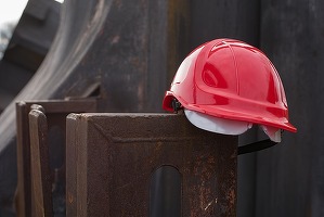 Consiliul Concurenței a declanșat o investigație pe piața echipamentelor de protecția muncii