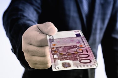 DECIZIE Bonificație de 10% pentru toate firmele care achită impozitul pe profit la termen în T II și III. Stimulentul se aplică și la venitul microîntreprinderilor