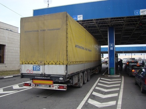 ANAF vrea sa cumpere cu fonduri UE echipamente în vămi pentru scanarea de containere și trailere. Echipamentele de scanare mobilă deținute de ANAF, toate nefuncționale