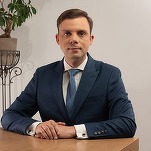 Mihai Precup, cu experiență ca bancher, a fost numit secretar de stat la Ministerul Finanțelor. Ex-lector la Sorbona, a lucrat 6 ani la BEI și este specializat în piețe de capital și politici monetare