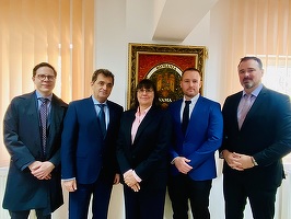 Serviciul Vamal al SUA trimite un reprezentant în portul Constanța