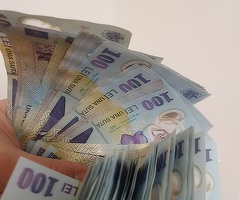 ULTIMA ORĂ Guvernul nu a avut excedent în aprilie, așa cum se aștepta fostul premier. Deficitul la patru luni e în scădere față de anul trecut, dar numai pentru că în aprilie 2024 s-au plătit în avans și pensiile pentru luna mai