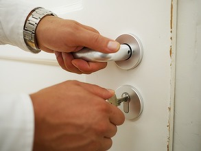 Microîntreprinderile, decimate de măsurile Guvernului: au rămas mai puțin de 330.000, după ce s-au împuținat cu aproape 600.000 din 2022. Urmează noi restricții