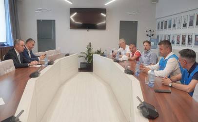 Sindicat după întâlnire cu ministrul Finanțelor: Va avea loc reorganizarea ANAF. Nu am primit niciun fel de asigurare că nu se va ajunge la reduceri de personal sau concedii fără plată