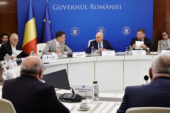 FOTO Bolojan vrea sistem de colectare a taxelor și impozitelor mai eficient la primării 