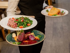 Cerere pentru TVA de 11% la alimente și cazare: Este cod roșu! 