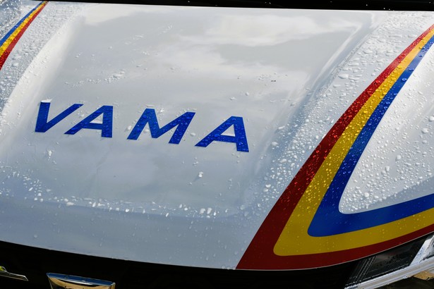 Vama lansează controlul la importuri frauduloase de băuturi carbogazoase FOTO