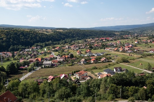 DECIZIE Impozit pe proprietate tăiat cu 50% în anumite zone ale țării, după majorările substanțiale de la început de an