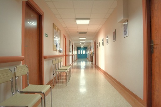 Oportunități 29 octombrie - Spitalul Universitar de Urgență București organizează licitație pentru atribuirea serviciilor de curățenie și igienizare