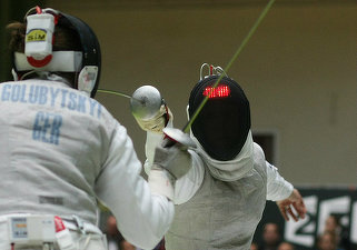 Oportunități 7 decembrie - Federația Română de Scrimă solicită oferte pentru achiziția de echipament sportiv