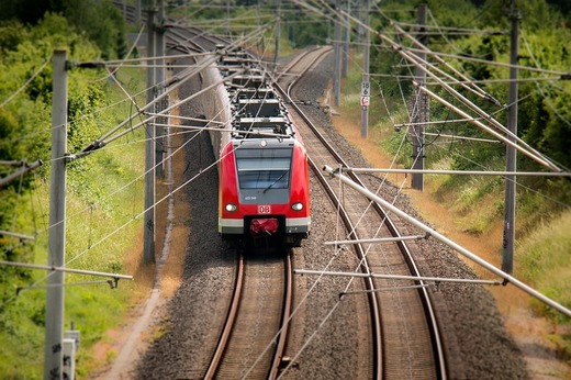 Oportunități 3 martie - CFR organizează licitație pentru cumpărarea de echipament feroviar