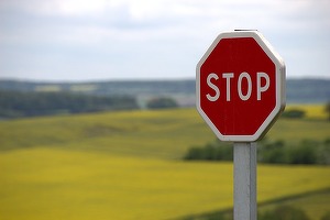Oportunități 25 martie - Primăria Suceava organizează licitație pentru întreținerea sistemului de semnalizare rutieră