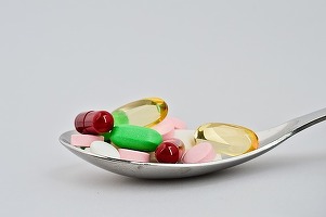 Oportunități 28 martie - Spitalul de Urgență Petroșani organizează licitație pentru furnizarea de medicamente