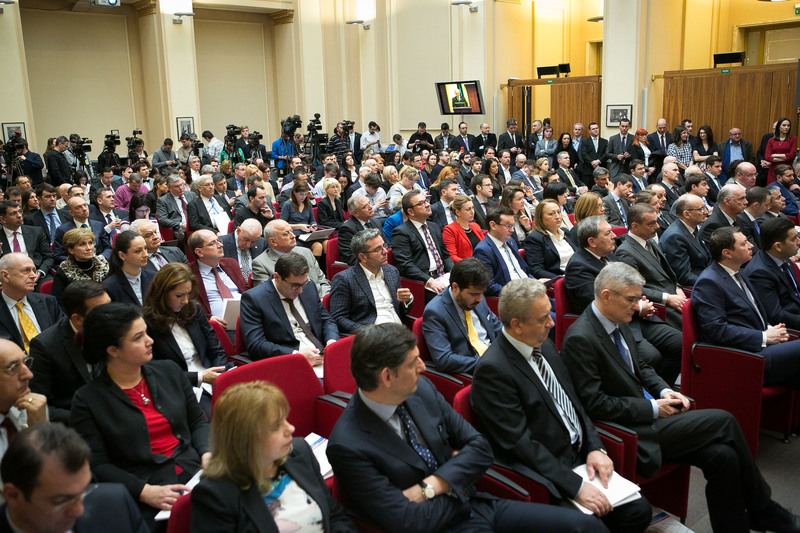 GROWTH FORUM | Strategia de dezvoltare a României, regionalizare și convergența la euro