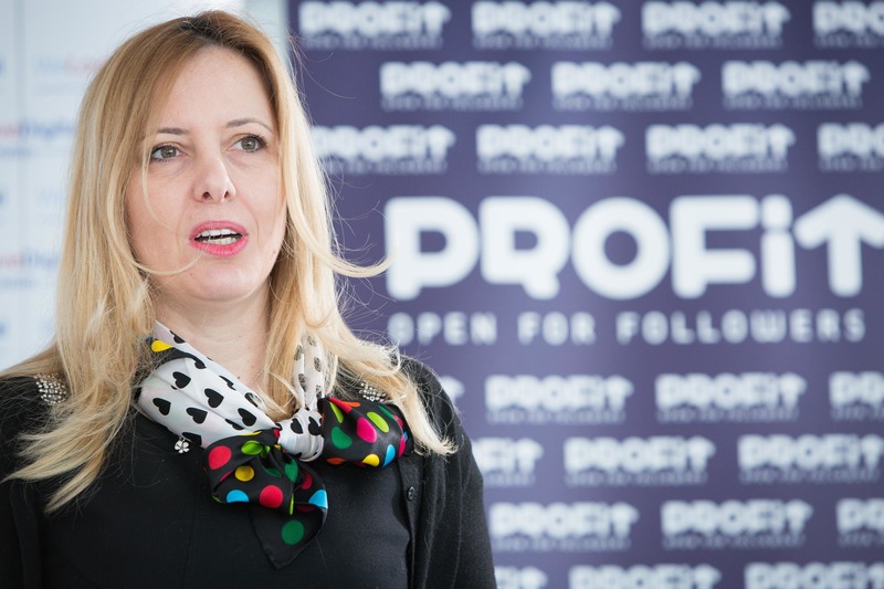 Cum să faci mai mult profit? | Educația, sursă de profit pentru companii, performanța pentru România