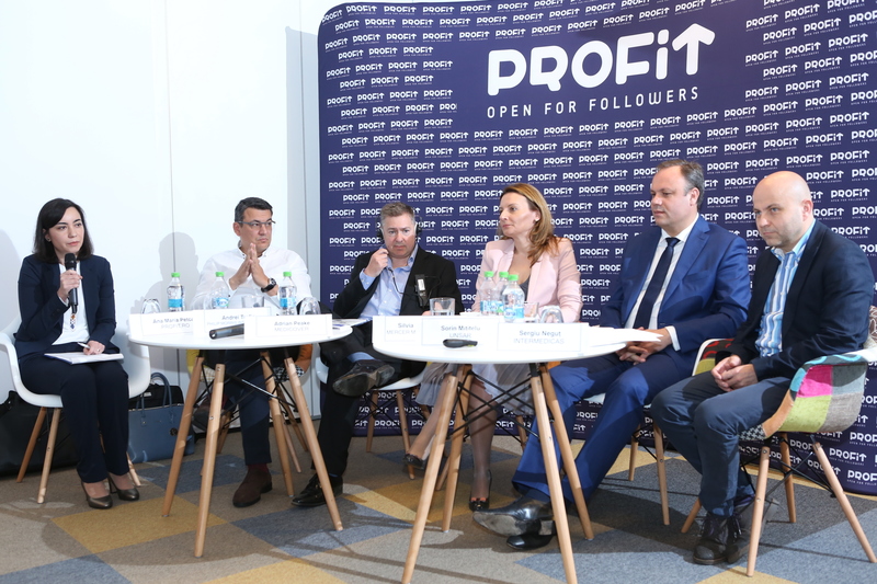 Abonament medical, asigurare de sănătate sau amândouă? Ce câștigă pacientul?