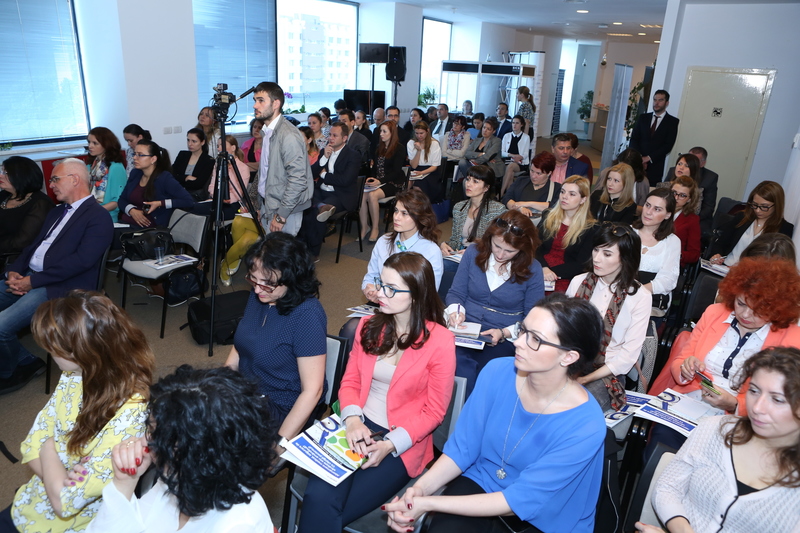 Abonament medical, asigurare de sănătate sau amândouă? Ce câștigă pacientul?